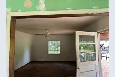 2398 James Springs Road, Danielsville, GA 30633 - Photo 7