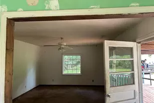 2398 James Springs Rd, Danielsville, GA 30633 - Photo 7