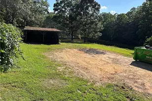 2398 James Springs Rd, Danielsville, GA 30633 - Photo 9