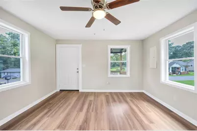 240 Jackson Street, Barnesville, GA 30204 - Photo 5