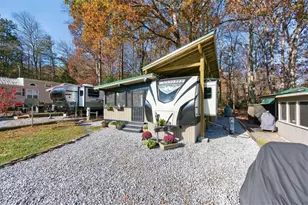 324 Leisure Acres Dr, Cleveland, GA 30528 - Photo 3