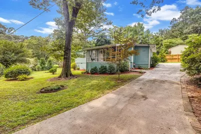 5480 Lucile Avenue, Stone Mountain, GA 30083 - Photo 3