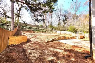 1112 Shepherds Ln, Atlanta, GA 30324 - Photo 47