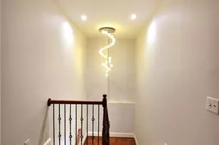 1112 Shepherds Ln, Atlanta, GA 30324 - Photo 35