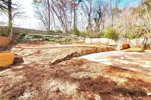 1112 Shepherds Ln, Atlanta, GA 30324 - Photo 43