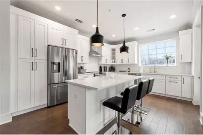6890 Peachtree Dunwoody Road #301, Sandy Springs, GA 30328 - Photo 5