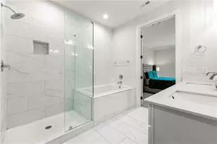 6890 Peachtree Dunwoody Rd, Sandy Springs, GA 30328 - Photo 21