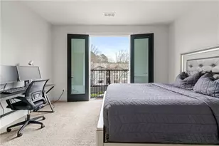 6890 Peachtree Dunwoody Rd, Sandy Springs, GA 30328 - Photo 15