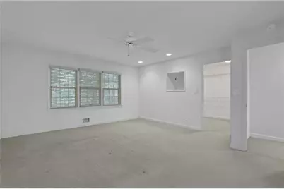 4960 Hidden Branches Circle, Dunwoody, GA 30338 - Photo 7