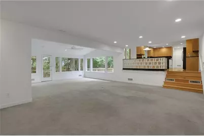 4960 Hidden Branches Circle, Dunwoody, GA 30338 - Photo 3