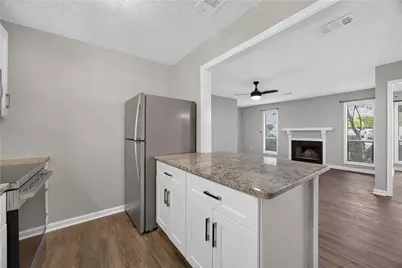 3923 Woodridge Way, Tucker, GA 30084 - Photo 13
