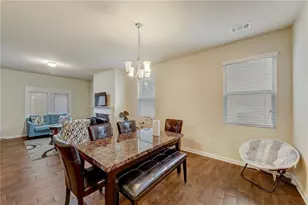602 Dodson Lake Ct, Fairburn, GA 30213 - Photo 5