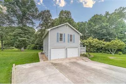 110 Whisper Way, Dacula, GA 30019 - Photo 3