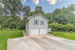 110 Whisper Way, Dacula, GA 30019 - Photo 3