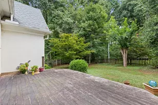 105 Dixter Close, Johns Creek, GA 30022 - Photo 35