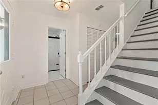 556 Sunfield Dr NW, Lilburn, GA 30047 - Photo 9