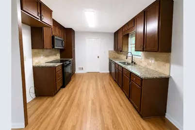 177 Northwind Court SW, Lilburn, GA 30047 - Photo 9