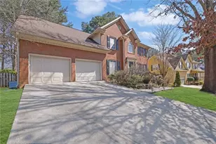1069 Sunny Field Ln, Lawrenceville, GA 30043 - Photo 1