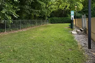 1501 Clairmont Rd, Decatur, GA 30033 - Photo 23