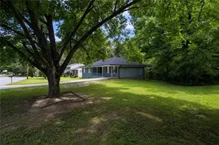 7102 Doncaster Rd, Jonesboro, GA 30236 - Photo 3