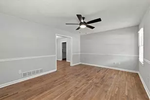 7102 Doncaster Rd, Jonesboro, GA 30236 - Photo 5