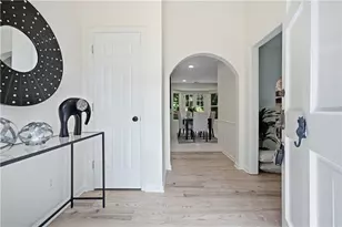 2526 Shiloh Ct W NW, Kennesaw, GA 30152 - Photo 3