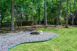 9530 Bonsall Cir, Gainesville, GA 30506 - Photo 3