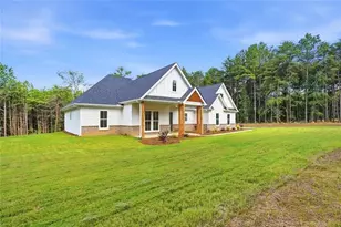 37 Kirk Rd NW, White, GA 30184 - Photo 3