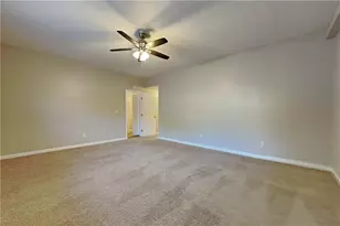 2290 Huntington Dr, Loganville, GA 30052 - Photo 3