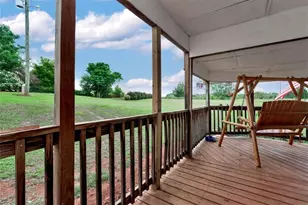 6009 Holly Springs Rd, Pendergrass, GA 30567 - Photo 5