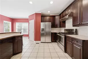 4395 Signal Ridge Ct, Buford, GA 30518 - Photo 7