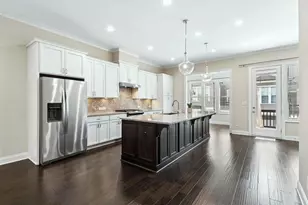 7012 Seneca Ct, Roswell, GA 30076 - Photo 11
