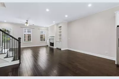 7012 Seneca Court, Roswell, GA 30076 - Photo 11