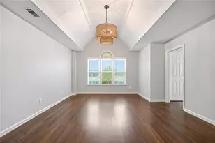 2046 Kinsmon Dr, Marietta, GA 30062 - Photo 17