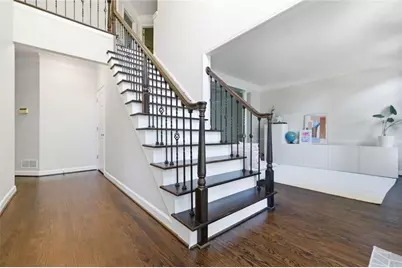 2046 Kinsmon Drive, Marietta, GA 30062 - Photo 7
