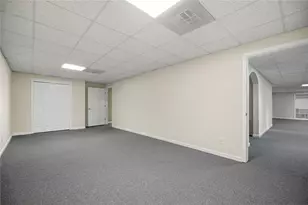 2046 Kinsmon Dr, Marietta, GA 30062 - Photo 31