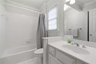 2046 Kinsmon Dr, Marietta, GA 30062 - Photo 43