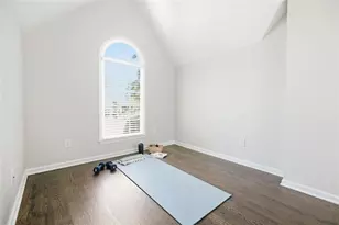 2046 Kinsmon Dr, Marietta, GA 30062 - Photo 37
