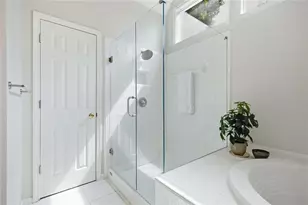 2046 Kinsmon Dr, Marietta, GA 30062 - Photo 23