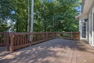 2046 Kinsmon Dr, Marietta, GA 30062 - Photo 37