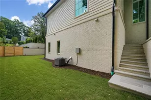 1704 Wildwood Rd NE, Atlanta, GA 30306 - Photo 73