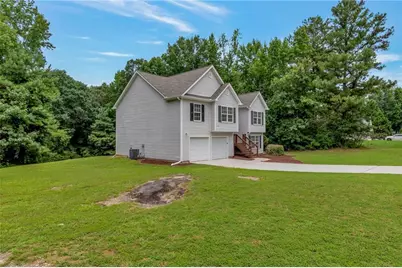 1388 Sierra Ridge Place, Loganville, GA 30052 - Photo 3
