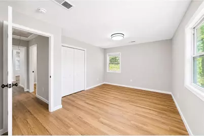 1639 Bridgeport Drive NW, Atlanta, GA 30318 - Photo 21