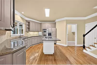 5135 Deerlake Drive, Alpharetta, GA 30005 - Photo 7