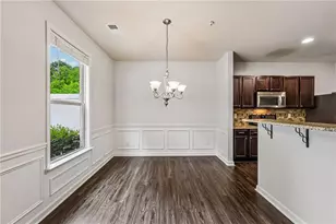 3275 Castleberry Village Dr, Cumming, GA 30040 - Photo 5