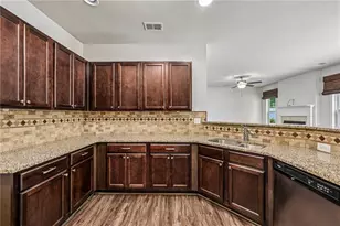 3275 Castleberry Village Dr, Cumming, GA 30040 - Photo 7
