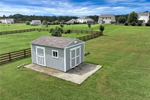 1215 Foster Rd, Statham, GA 30666 - Photo 41