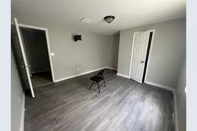 4304 Village Square Lane, Stone Mountain, GA 30083 - Photo 11