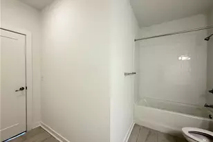 525 Parkway Dr NE, Atlanta, GA 30308 - Photo 11