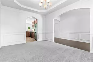 1061 Blind Brook Cir, Hoschton, GA 30548 - Photo 5